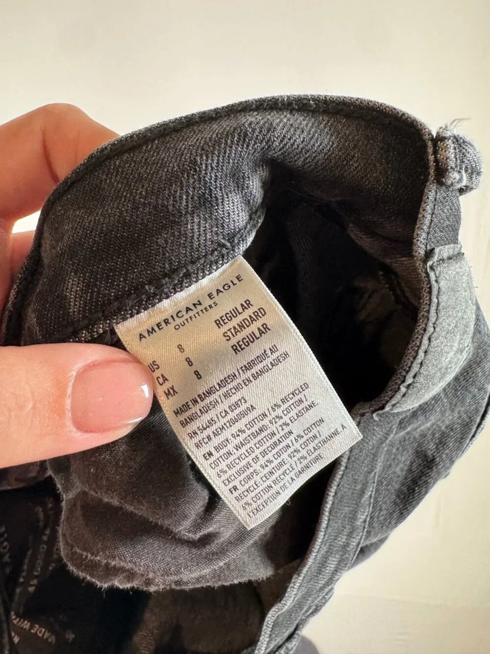 American Eagle Jeans 90s Boyfriend Black Size 8 High Rise Relaxed Retro Grunge